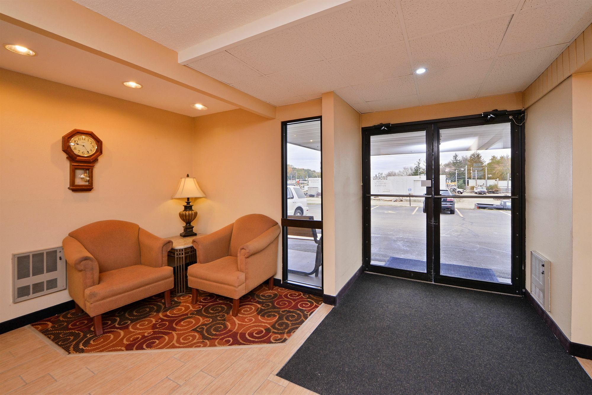 Super 8 By Wyndham Rochester Mayo Clinic Area Exterior foto