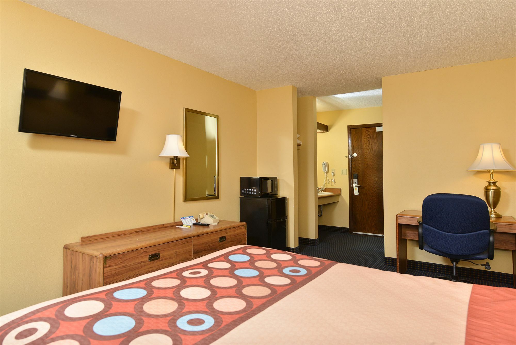 Super 8 By Wyndham Rochester Mayo Clinic Area Exterior foto